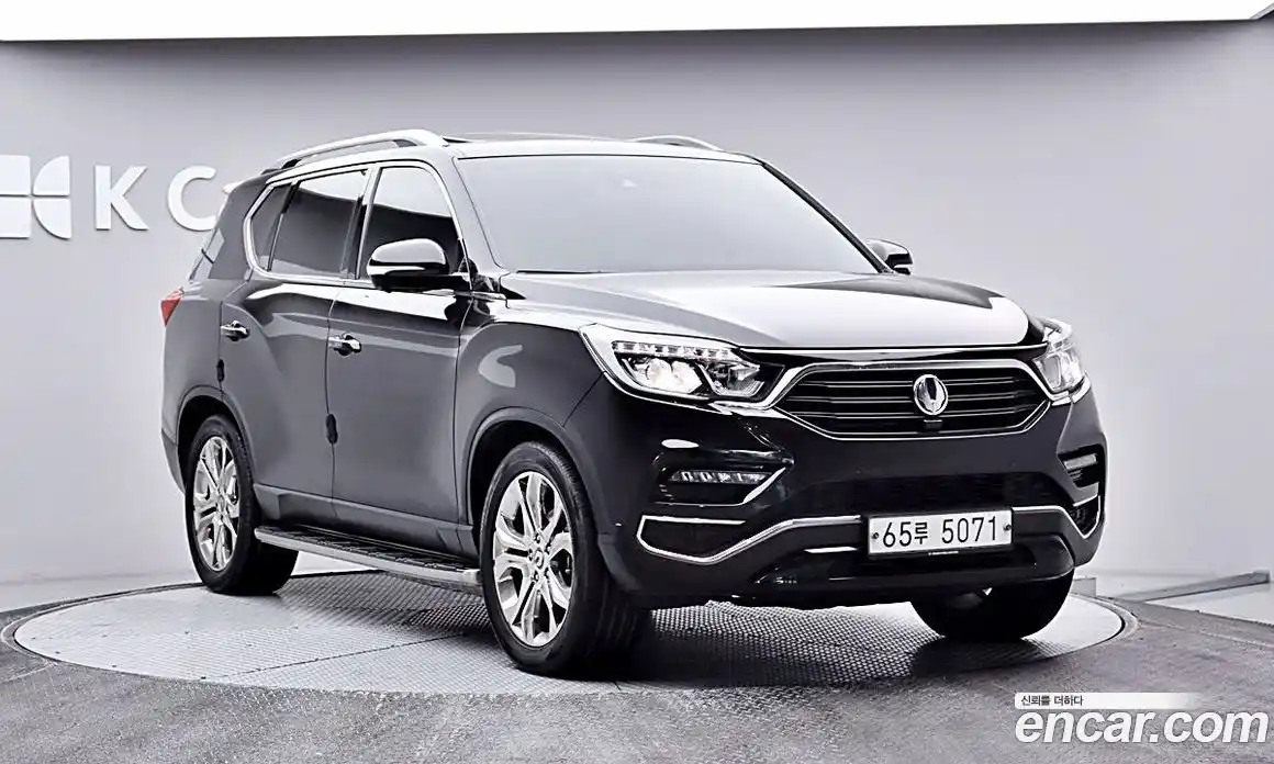SsangYong Rexton 2018 2.2 Автомат в Москве № 1289260, фото 2