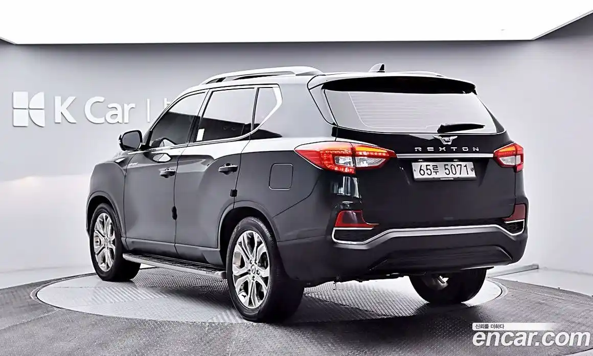 SsangYong Rexton 2018 2.2 Автомат в Москве № 1289260, фото 3