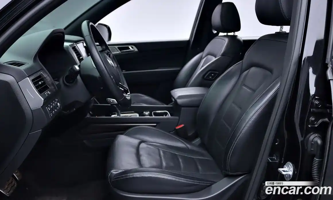 SsangYong Rexton 2018 2.2 Автомат в Москве № 1289260, фото 6