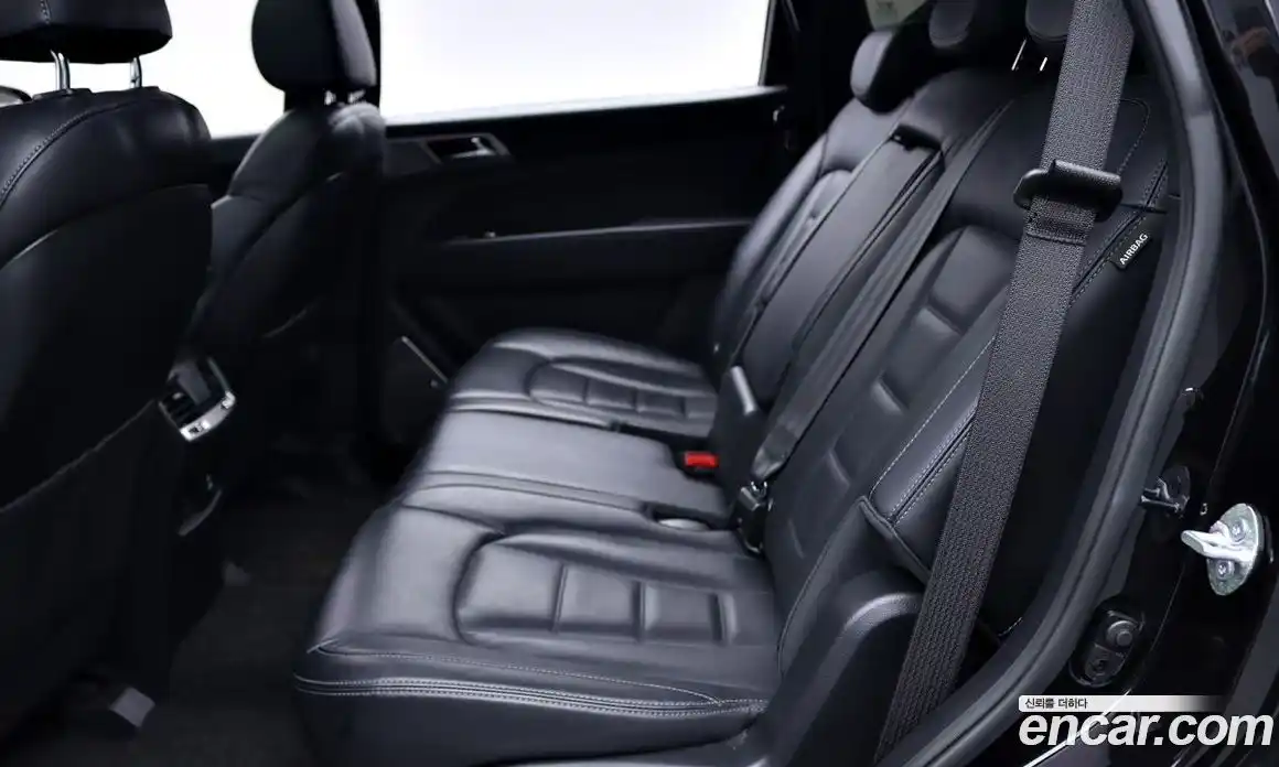 SsangYong Rexton 2018 2.2 Автомат в Москве № 1289260, фото 7