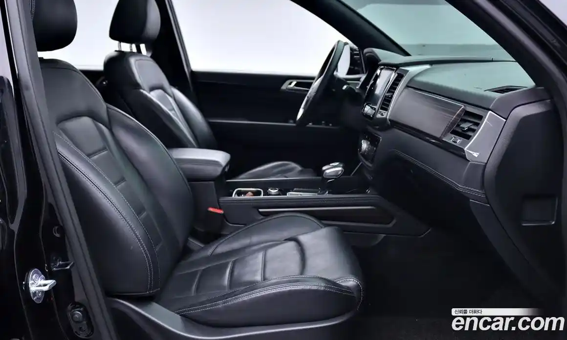 SsangYong Rexton 2018 2.2 Автомат в Москве № 1289260, фото 9