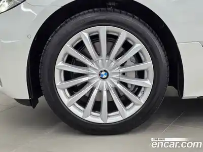 BMW 6-Series 2024 3.0 Автомат в Москве № 1289402, миниатюра 5