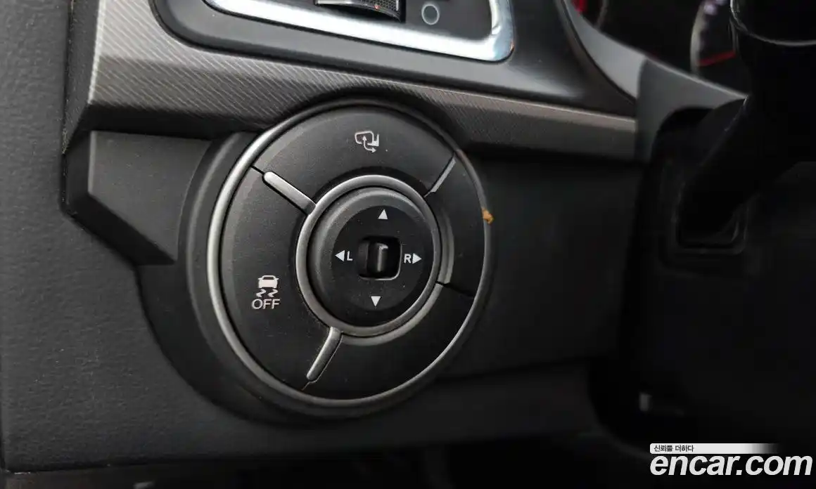 SsangYong Korando 2016 2.2 гидро в Москве № 1289557, фото 17