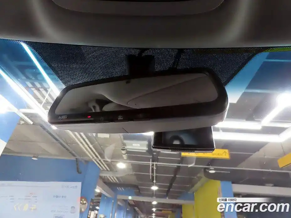 SsangYong TIBOLI 2016 1.6 Автомат в Москве № 1289799, фото 13