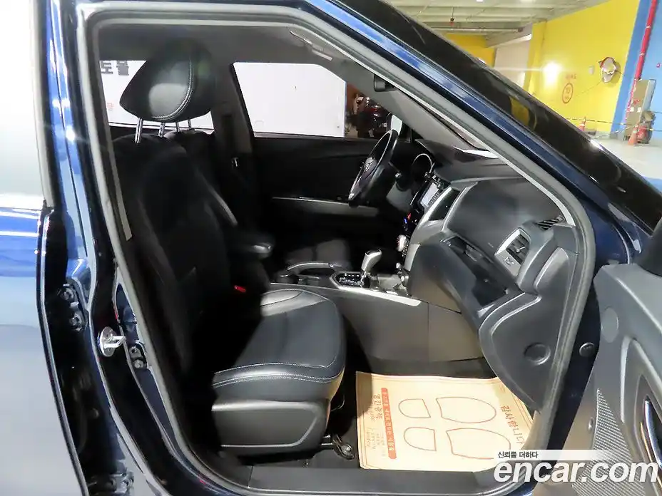 SsangYong TIBOLI 2016 1.6 Автомат в Москве № 1289799, фото 17