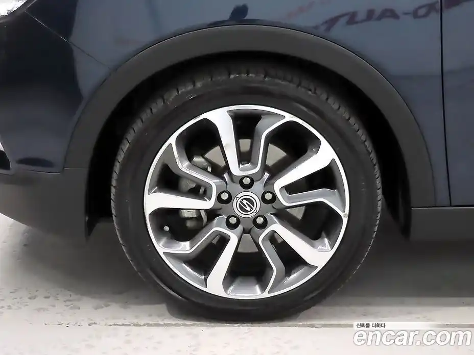 SsangYong TIBOLI 2016 1.6 Автомат в Москве № 1289799, фото 5