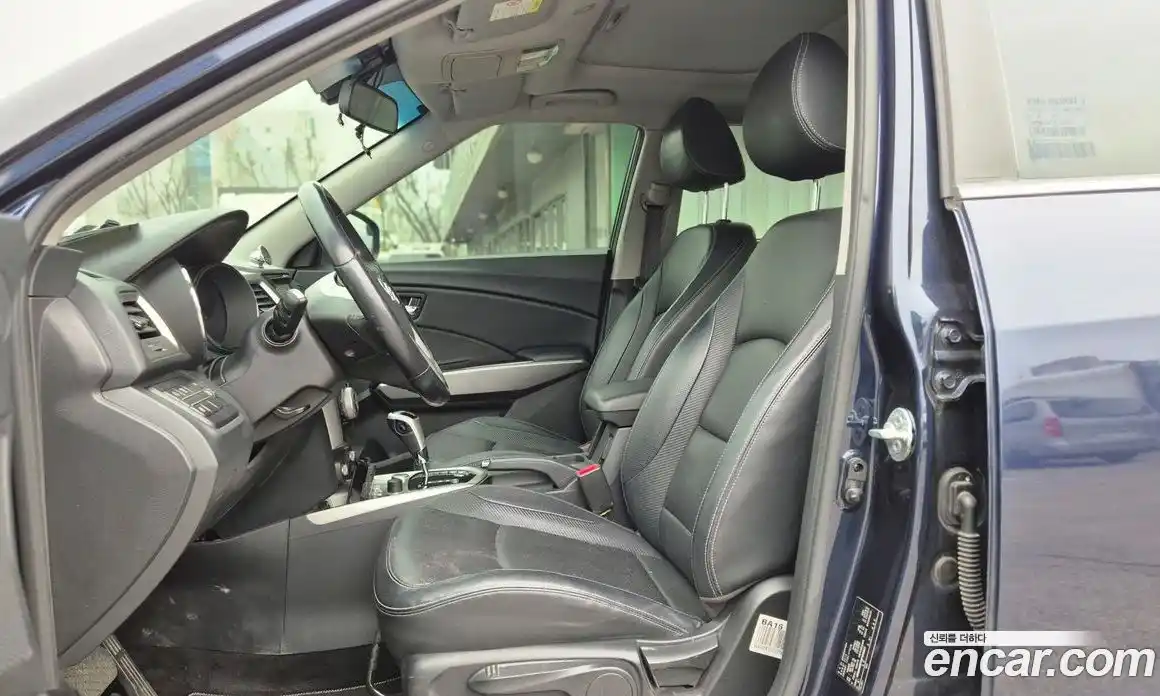 SsangYong TIBOLI 2016 1.6 Автомат в Москве № 1289835, фото 12