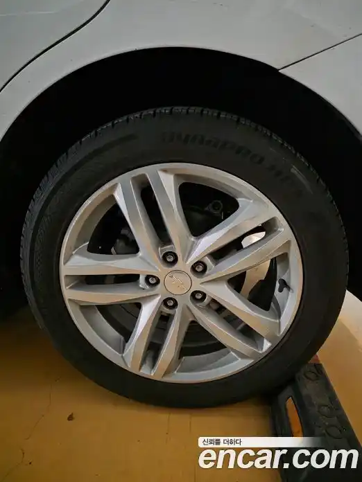 Chevrolet Equinox 2019 1.6 Автомат в Москве № 1290150, фото 6