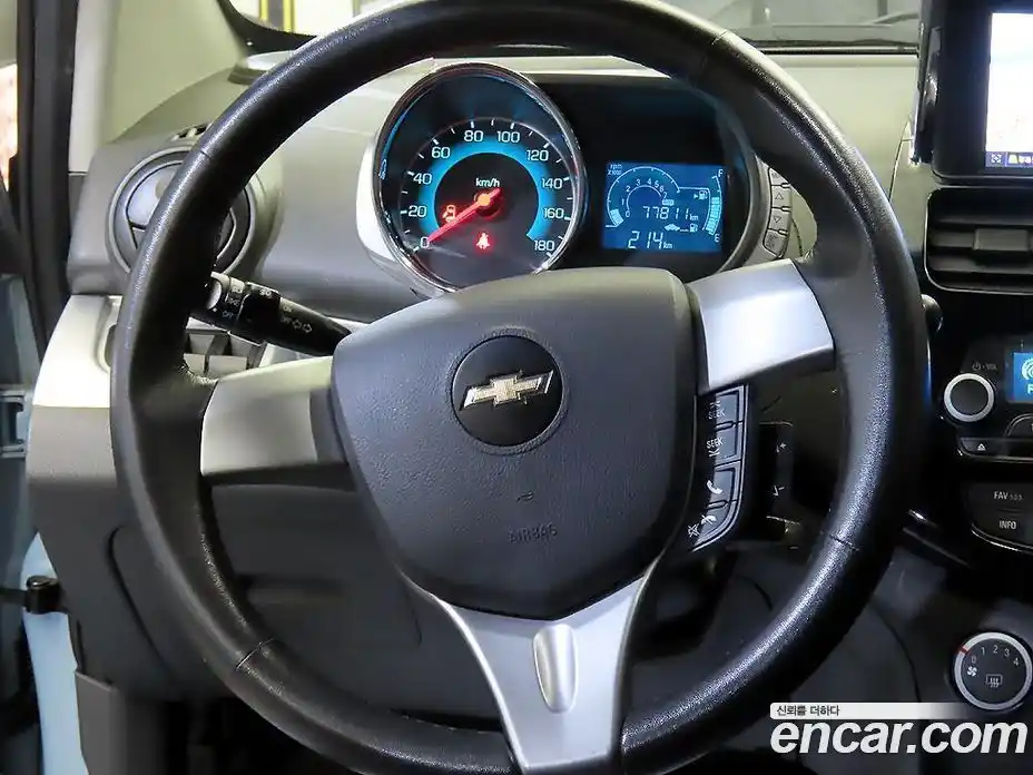 Chevrolet Spark 2014 1.0 Автомат в Москве № 1290210, фото 7