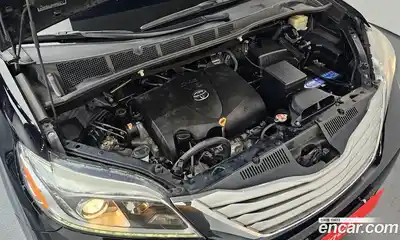 Toyota Sienna 2017 3.5 гидро в Москве № 1290575, миниатюра 6