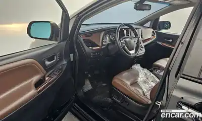 Toyota Sienna 2017 3.5 гидро в Москве № 1290575, миниатюра 10