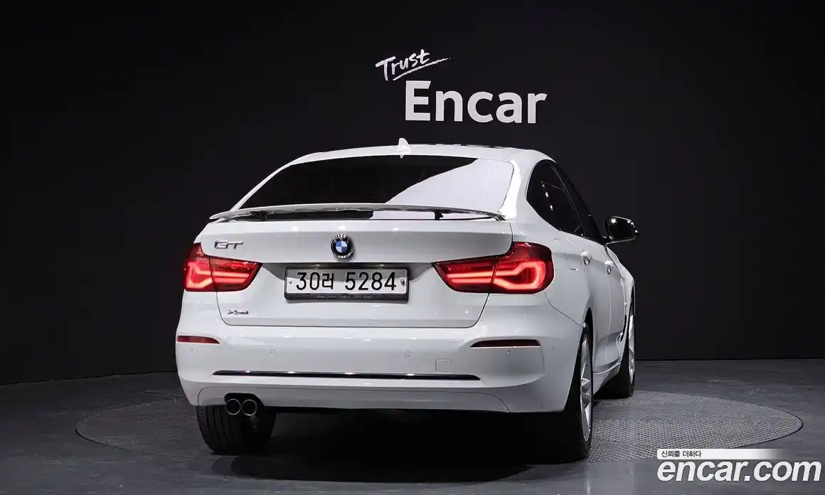 BMW 3-Series 2018 2.0 гидро в Москве № 1290751, фото 3