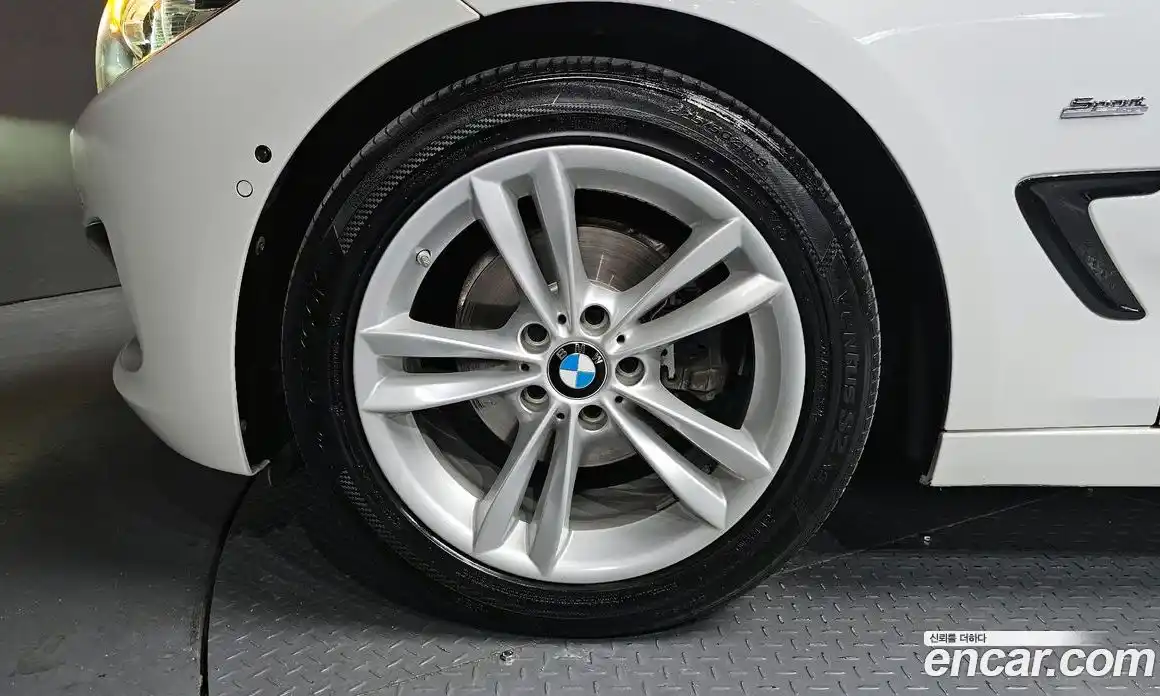 BMW 3-Series 2018 2.0 гидро в Москве № 1290751, фото 4
