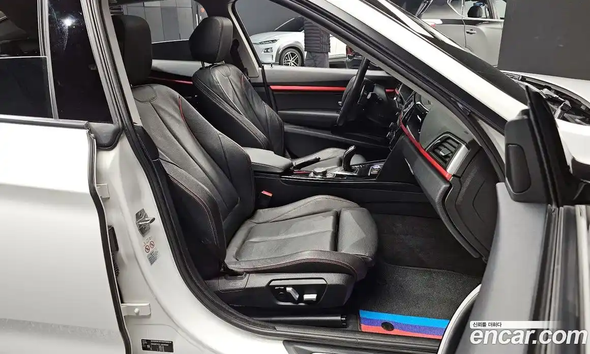 BMW 3-Series 2018 2.0 гидро в Москве № 1290751, фото 9