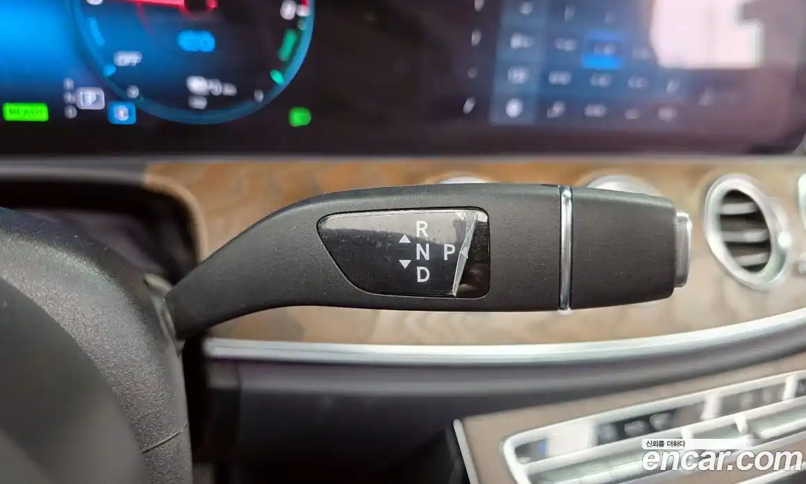 Mercedes-Benz E-Class 2021 2.0 гидро в Москве, фото 9