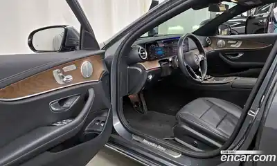 Mercedes-Benz E-Class 2021 2.0 гидро в Москве, миниатюра 10