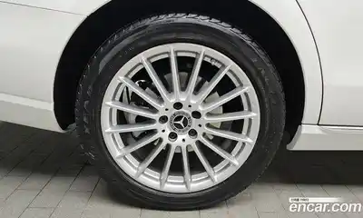 Mercedes-Benz E-Class 2021 2.0 гидро в Москве, миниатюра 5