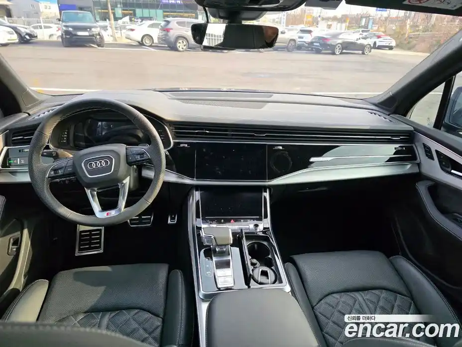 Audi Q7 2023 3.0 гидро в Москве № 1291965, фото 7