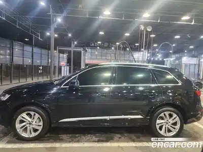 Audi Q7 2023 3.0 гидро в Москве № 1292022, миниатюра 2