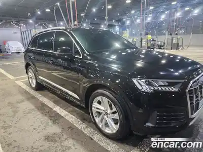Audi Q7 2023 3.0 гидро в Москве № 1292022, миниатюра 7