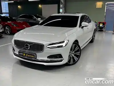 Volvo S90, 2022