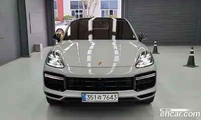 Porsche Cayenne, 2023