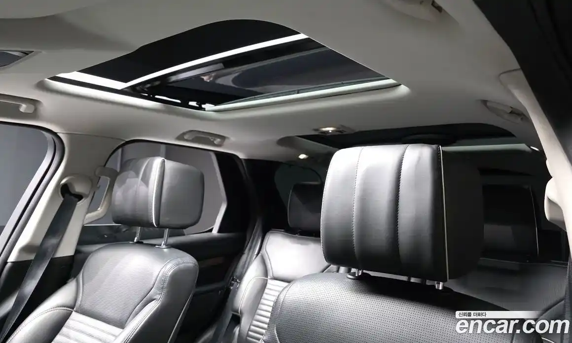 Land Rover Discovery 2018 3.0 гидро в Москве № 1293001, фото 18