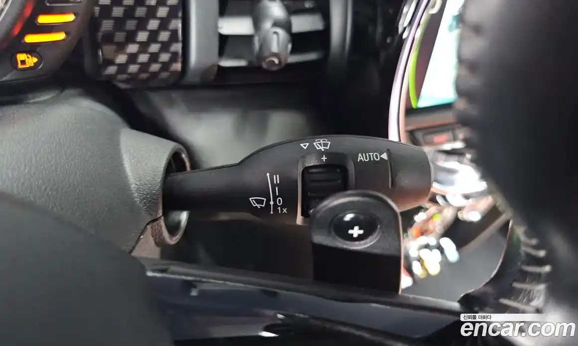 Mini Cooper Convertible 2016 2.0 гидро в Москве № 1293395, фото 19