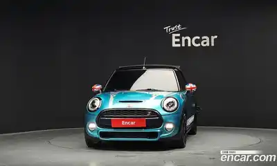 Mini Cooper Convertible 2016 2.0 гидро в Москве № 1293395, миниатюра 3