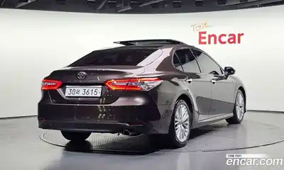 Toyota Camry 2019 2.5 гидро в Москве № 1293585, миниатюра 2