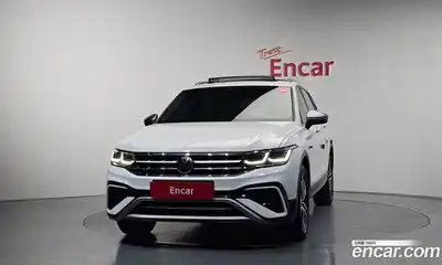 Volkswagen Tiguan 2023 2.0 гидро в Москве № 1293865, миниатюра 3