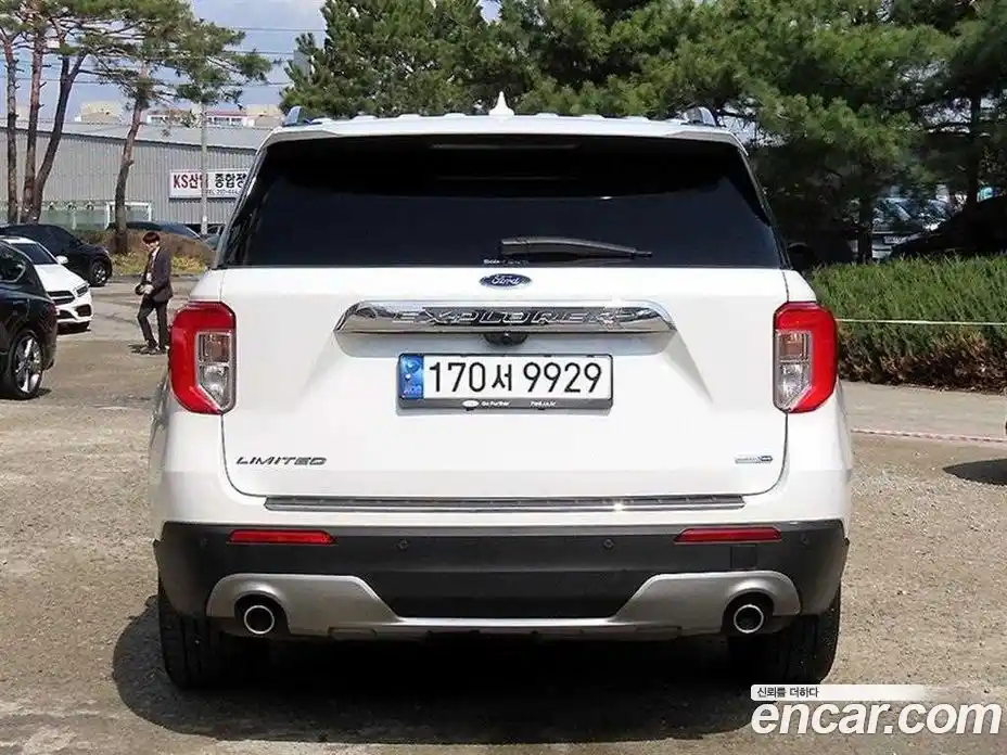 Ford Explorer 2020 2.3 гидро в Москве № 1294775, фото 4