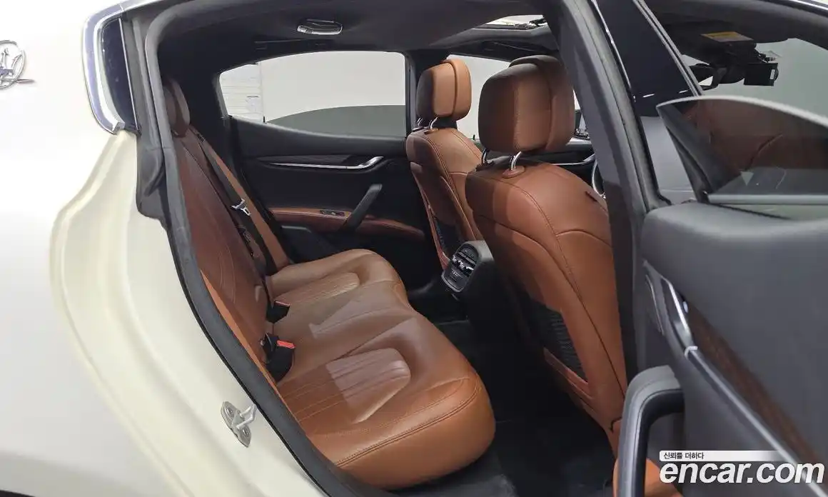 Maserati Ghibli 2018 3.0 гидро в Москве № 1295042, фото 11