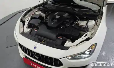 Maserati Ghibli 2018 3.0 гидро в Москве № 1295042, миниатюра 6