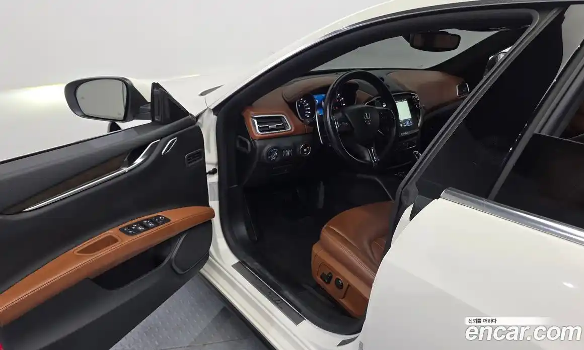 Maserati Ghibli 2018 3.0 гидро в Москве № 1295042, фото 10