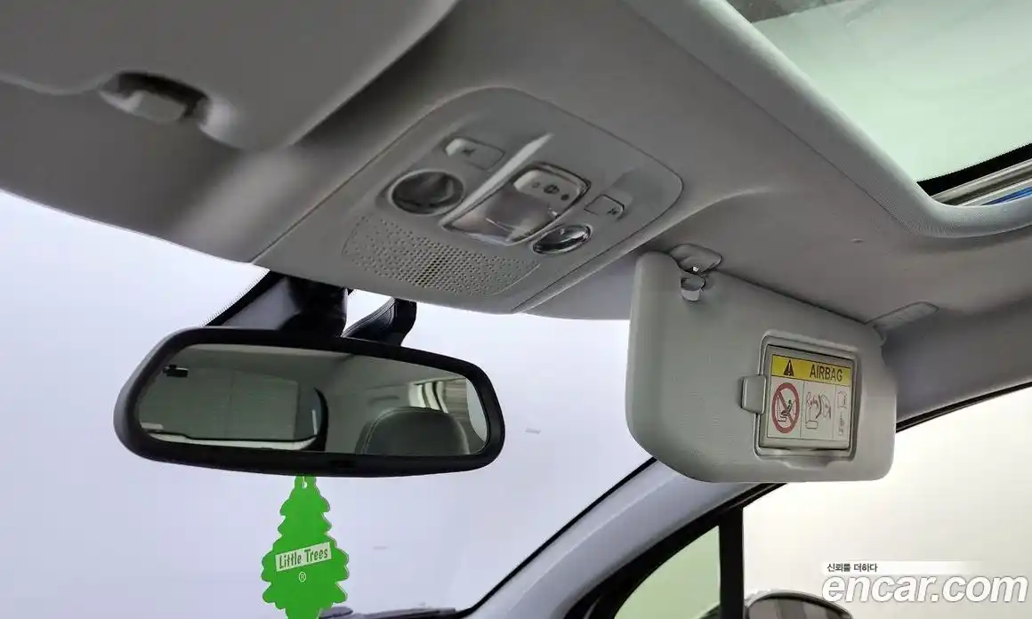 Peugeot 2008 2015 1.6 гидро в Москве № 1295147, фото 17