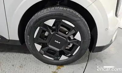 Kia Canival 2024 1.6 гидро в Москве № 131430, миниатюра 4