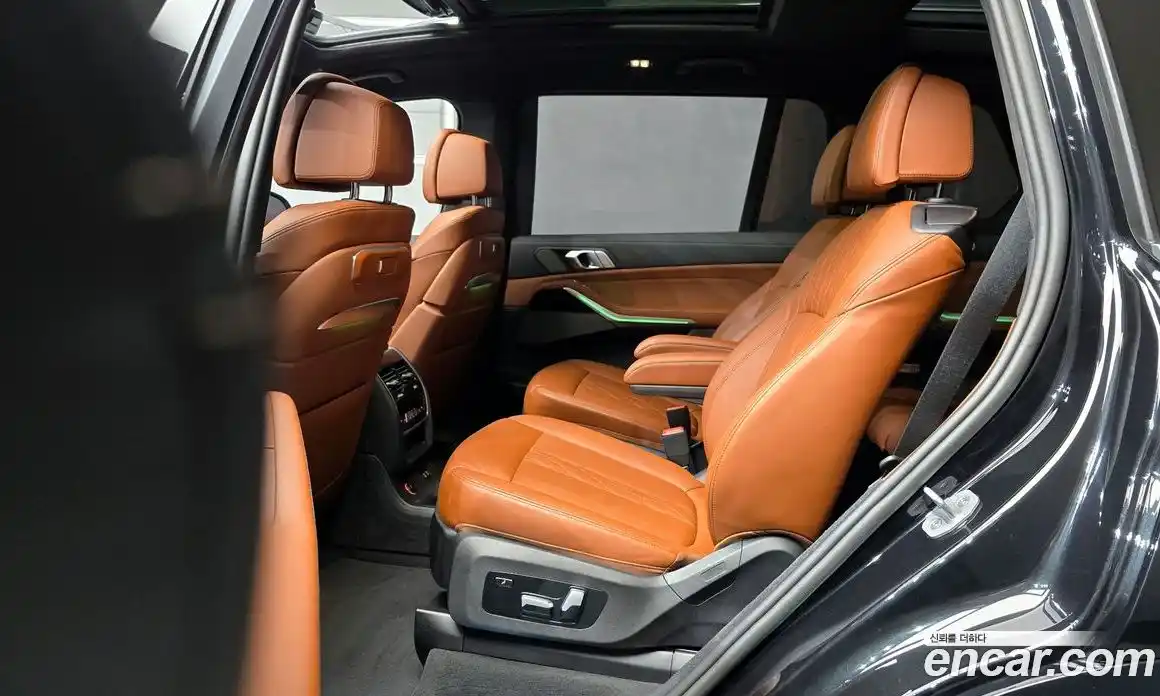 BMW X7 2024 3.0 гидро в Москве № 154123, фото 13