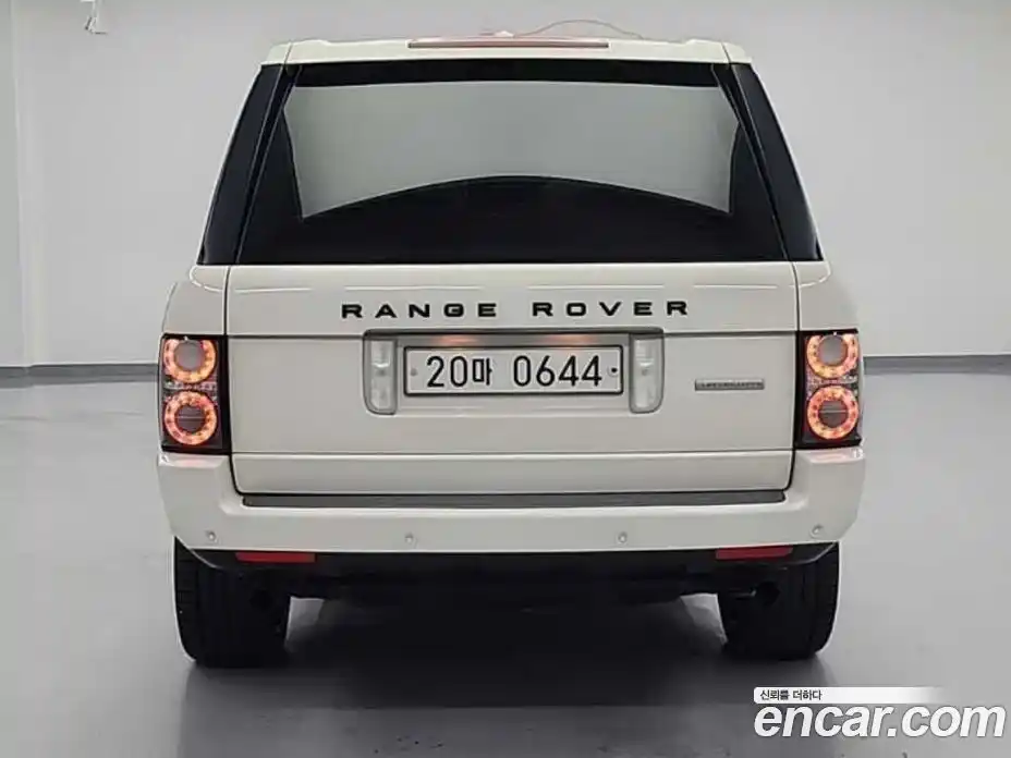 Land Rover Range-Rover 2010 5.0 гидро в Москве № 166546, фото 3