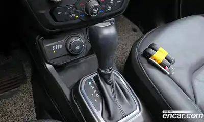 Jeep Renegade 2019 2.4 гидро в Москве № 169716, миниатюра 9