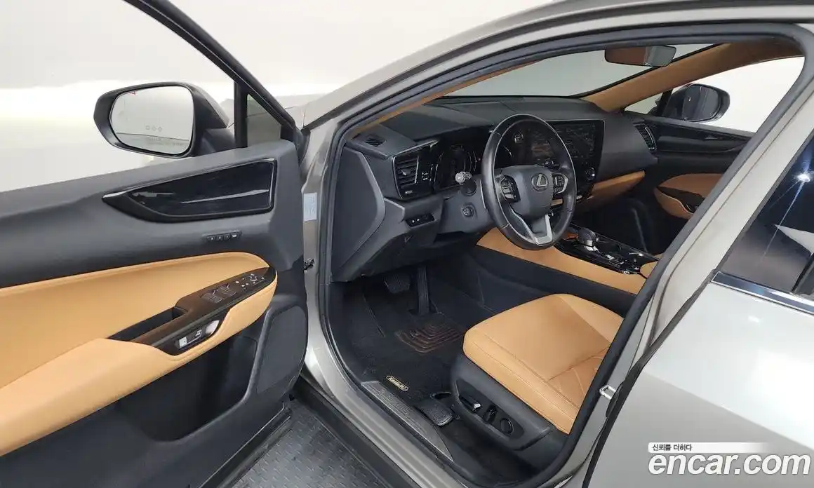 Lexus NX 2023 2.5 гидро в Москве № 198834, фото 10