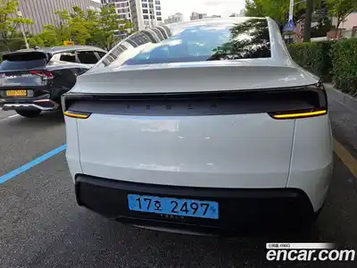 Tesla Model Y 2025 гидро в Москве № 214456, миниатюра 5