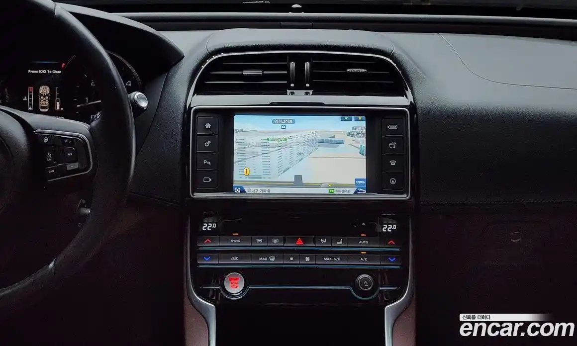 Jaguar XE 2015 2.0 гидро в Москве № 256055, фото 14