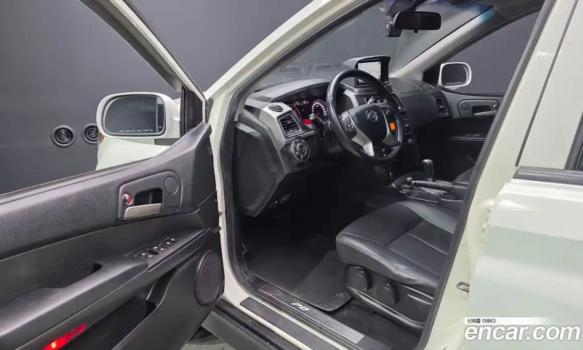 SsangYong Korando 2017 2.2 гидро в Москве № 28175, фото 10