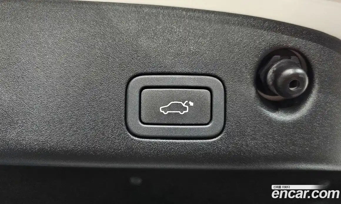 Jaguar XJ 2019 3.0 гидро в Москве № 304939, фото 19