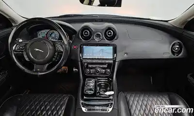 Jaguar XJ 2019 3.0 гидро в Москве № 304939, миниатюра 7