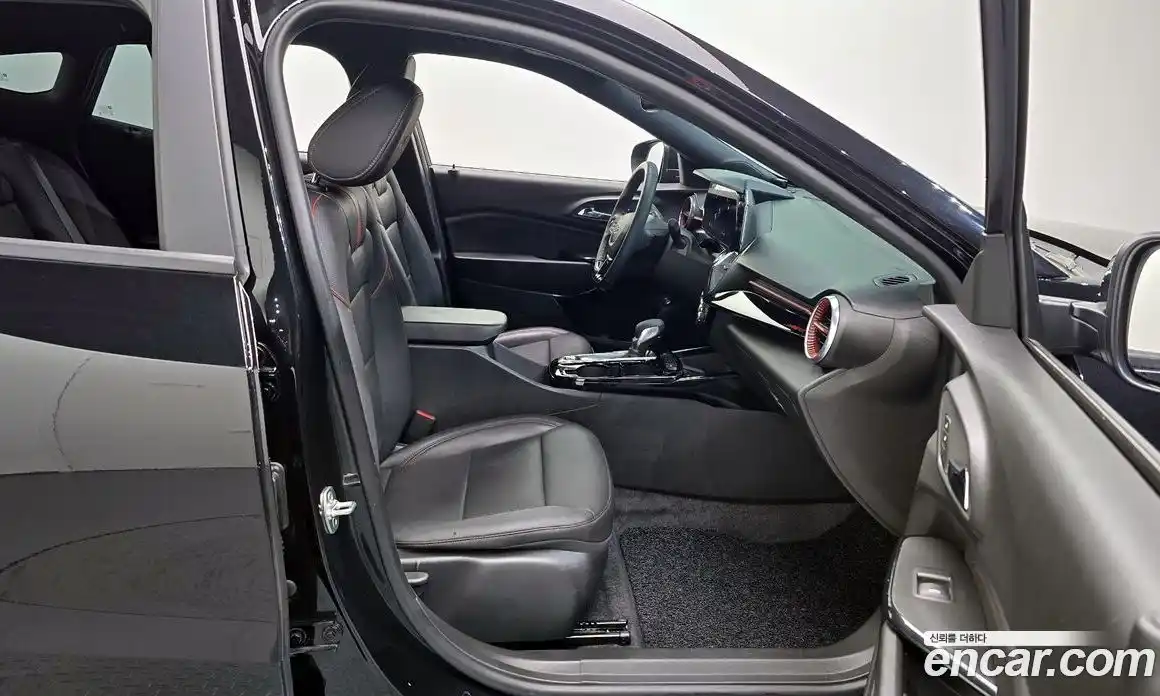 Chevrolet Trax 2023 1.2 гидро в Москве № 42087, фото 10