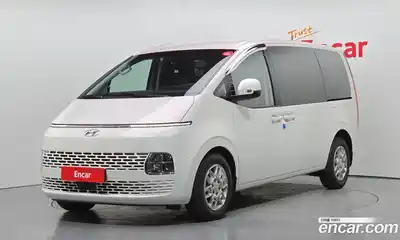 Hyundai Staria, 2023