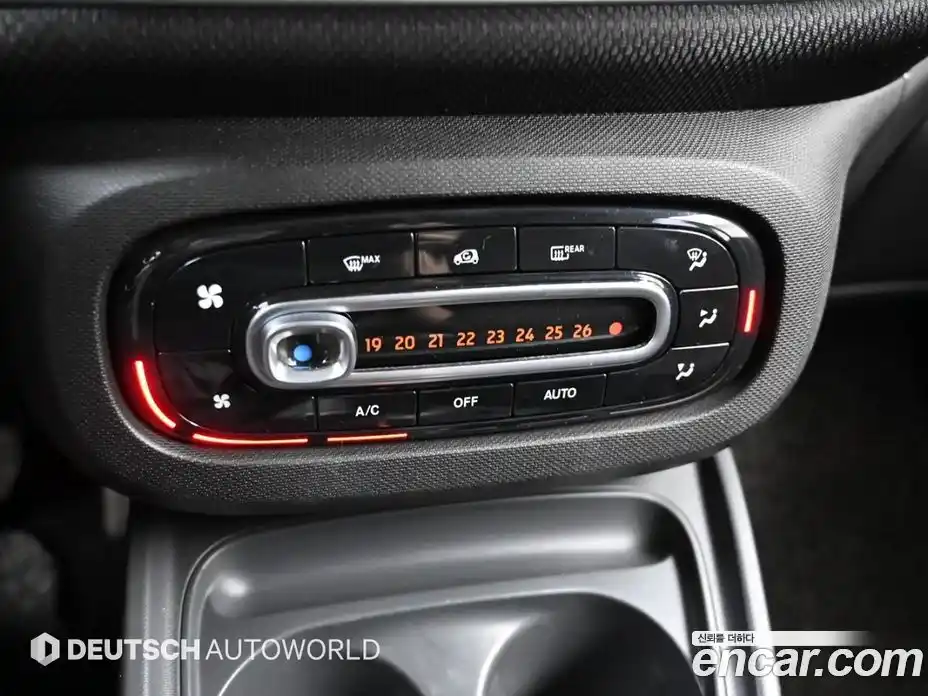 Smart Fortwo 2015 1.0 гидро в Москве № 1200537, фото 12