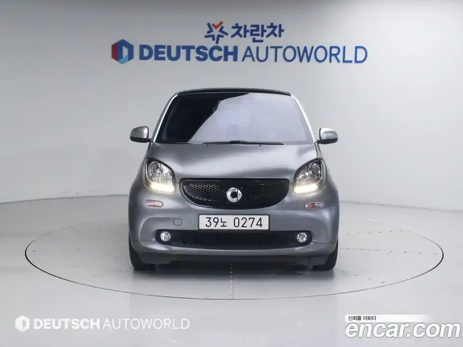 Smart Fortwo 2015 1.0 гидро в Москве № 1200537, фото 3